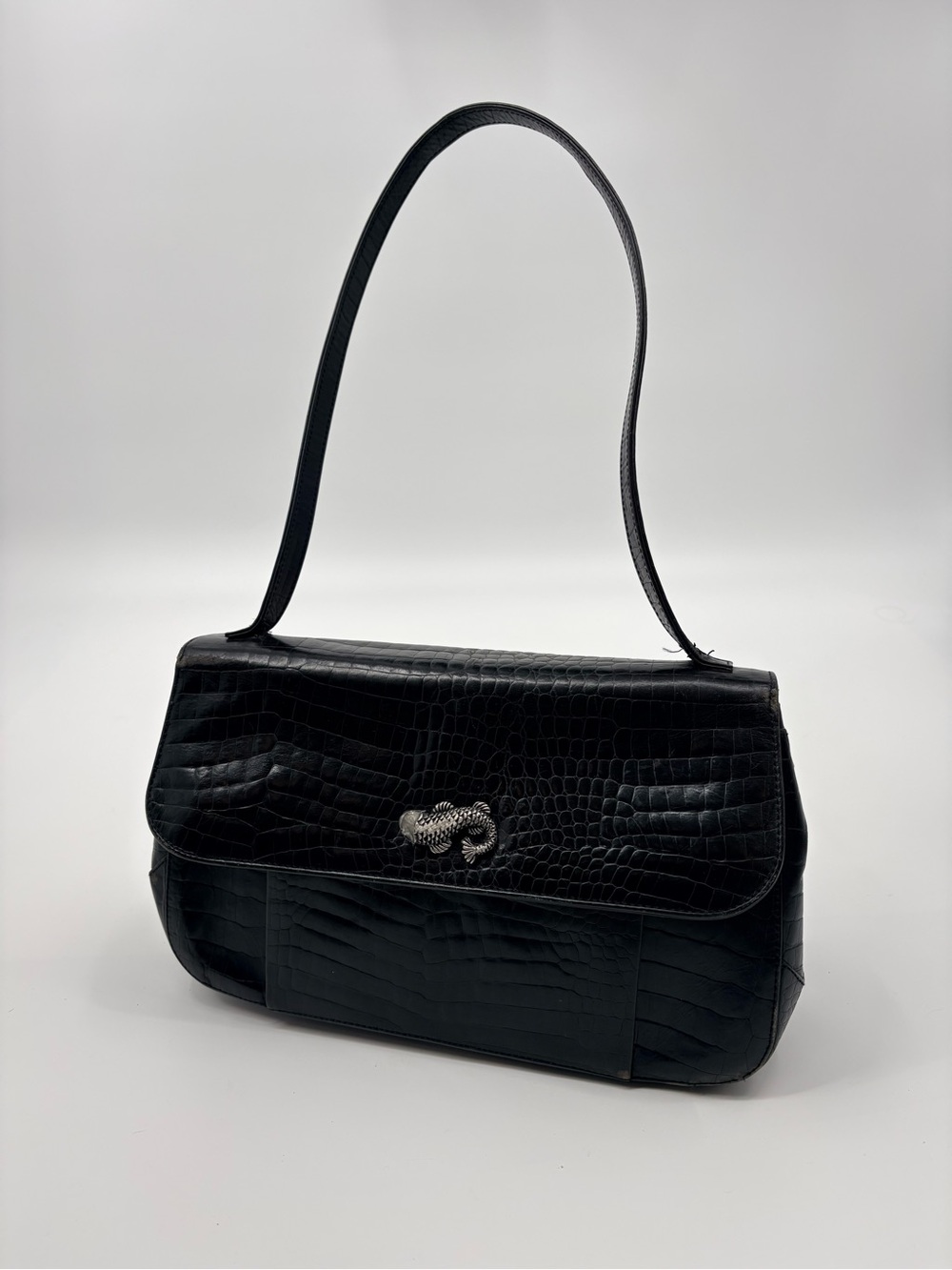 Vintage Vicenza Inc Purse | Black Croc-Embossed Shoulder Bag with Silver Accent